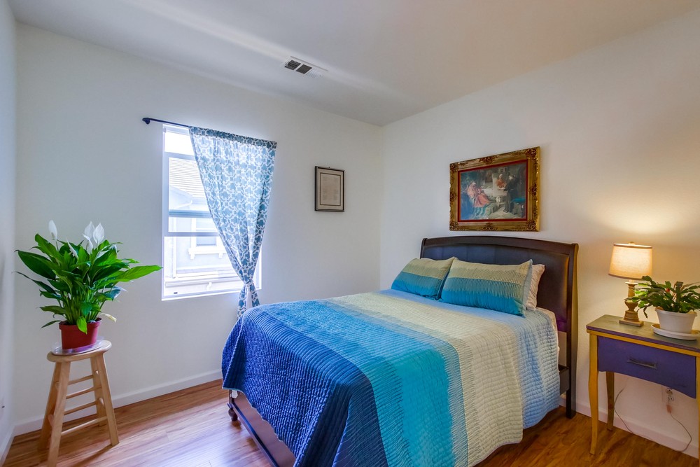 Virtual tour photo 22 of 29 for 425 S Meadowbrook Dr