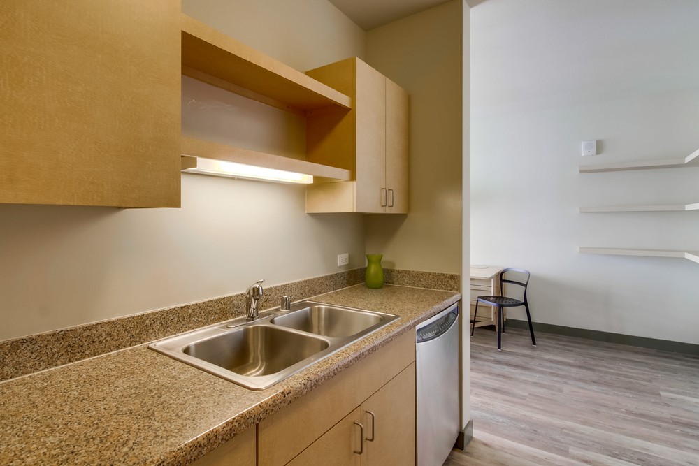 Virtual tour photo 17 of 31 for 425 W Beech St #1107