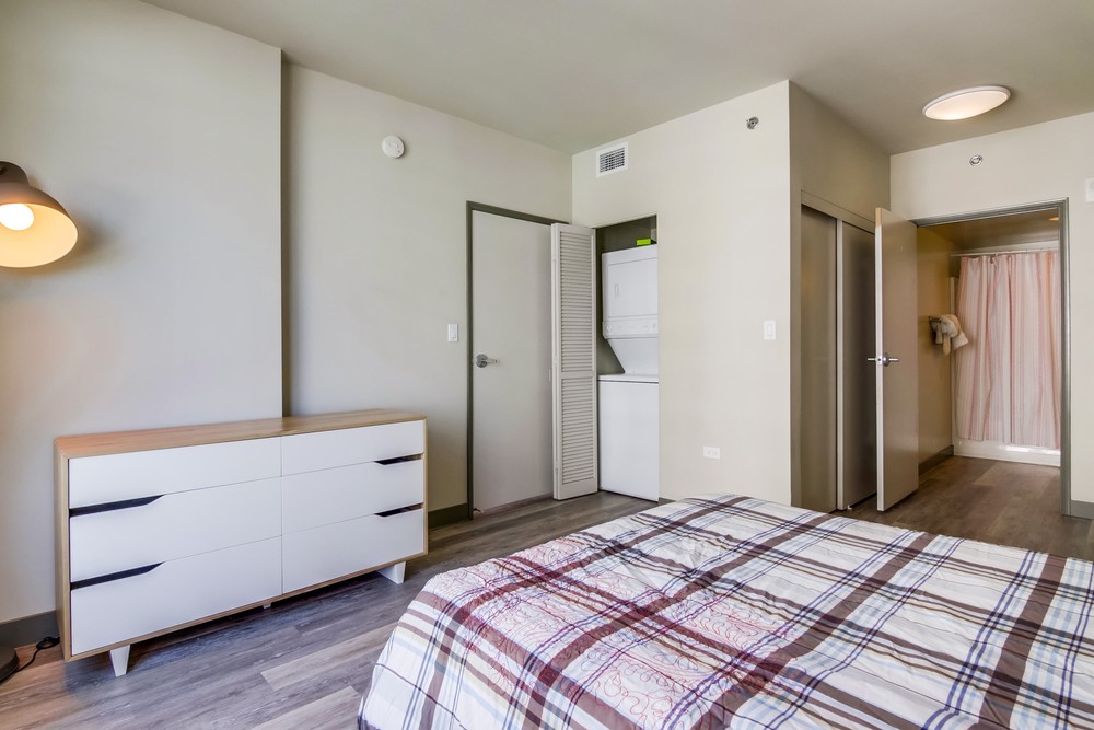 Virtual tour photo 22 of 31 for 425 W Beech St #1107