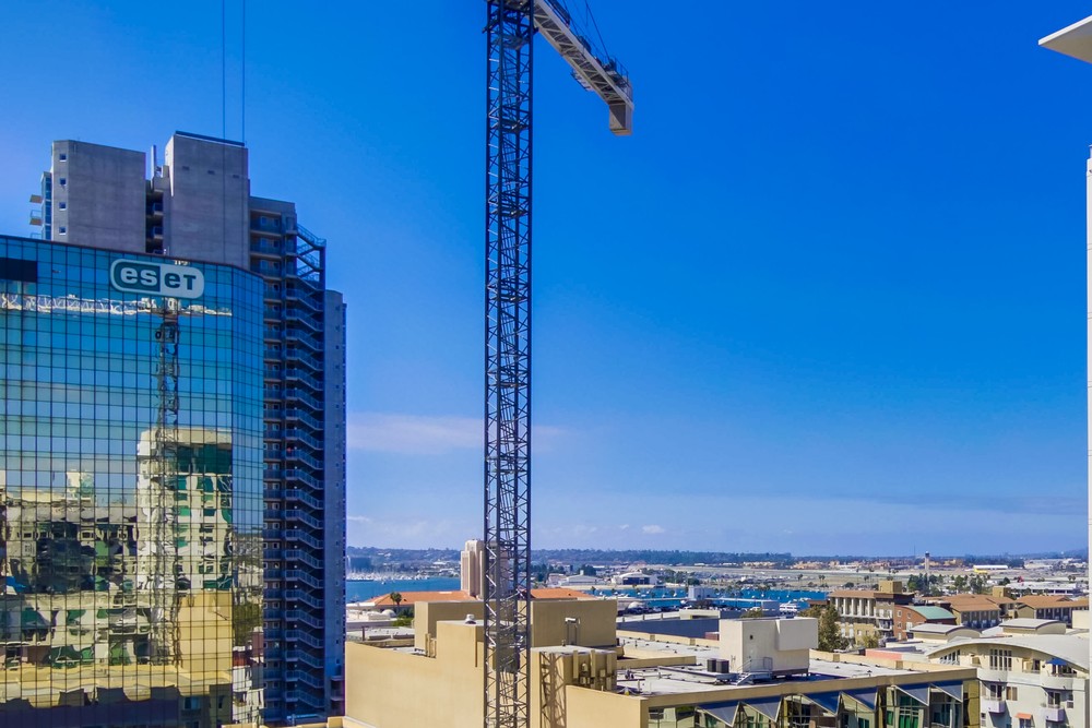 Virtual tour photo 31 of 31 for 425 W Beech St #1107