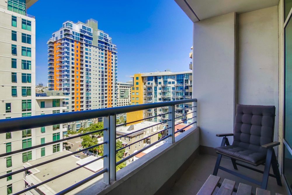 Virtual tour photo 32 of 31 for 425 W Beech St #1107