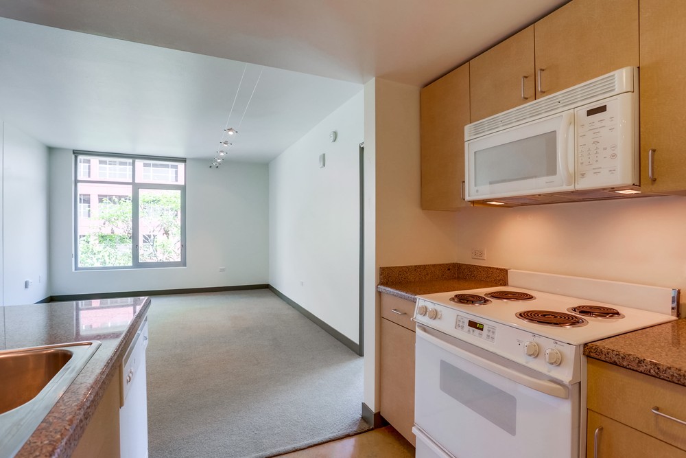 Virtual tour photo 16 of 28 for 425 W Beech St