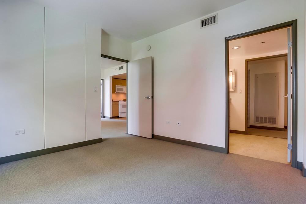 Virtual tour photo 23 of 28 for 425 W Beech St