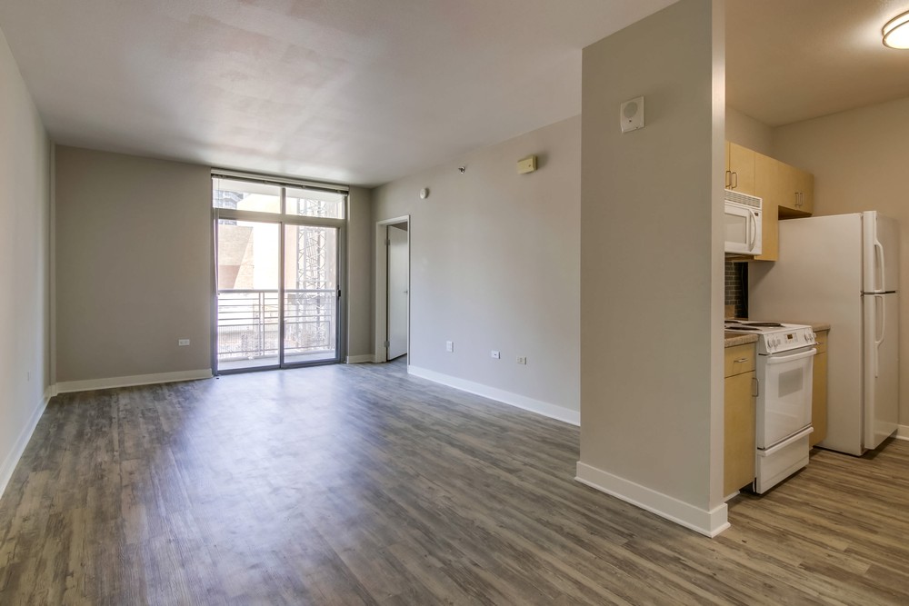 Virtual tour photo 8 of 30 for 425 W Beech St #311