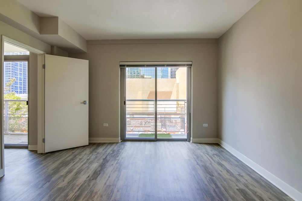 Virtual tour photo 22 of 30 for 425 W Beech St #311