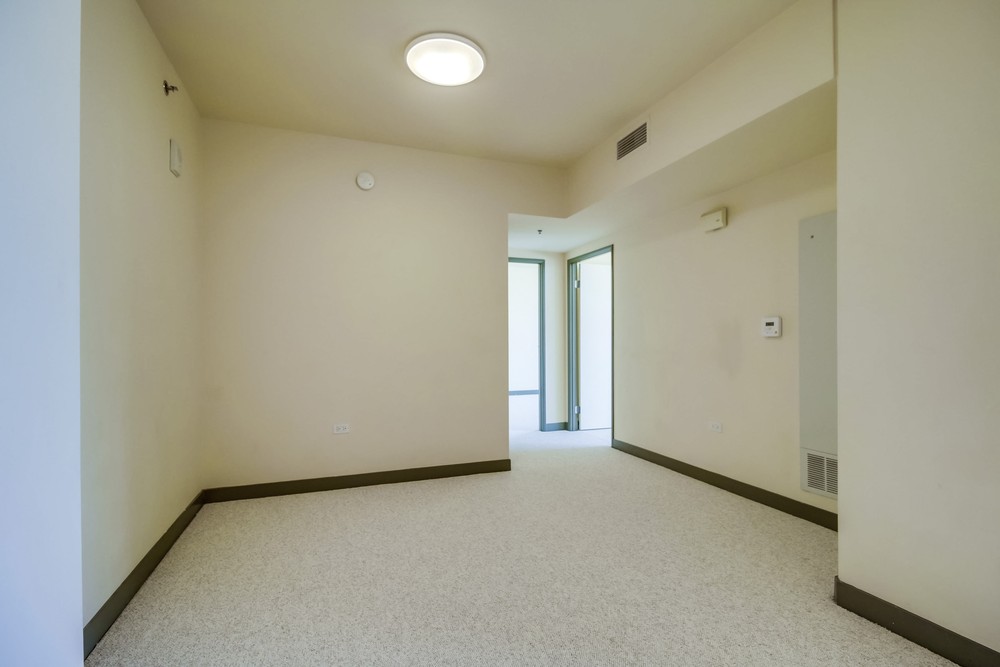 Virtual tour photo 9 of 35 for 425 W Beech St #956