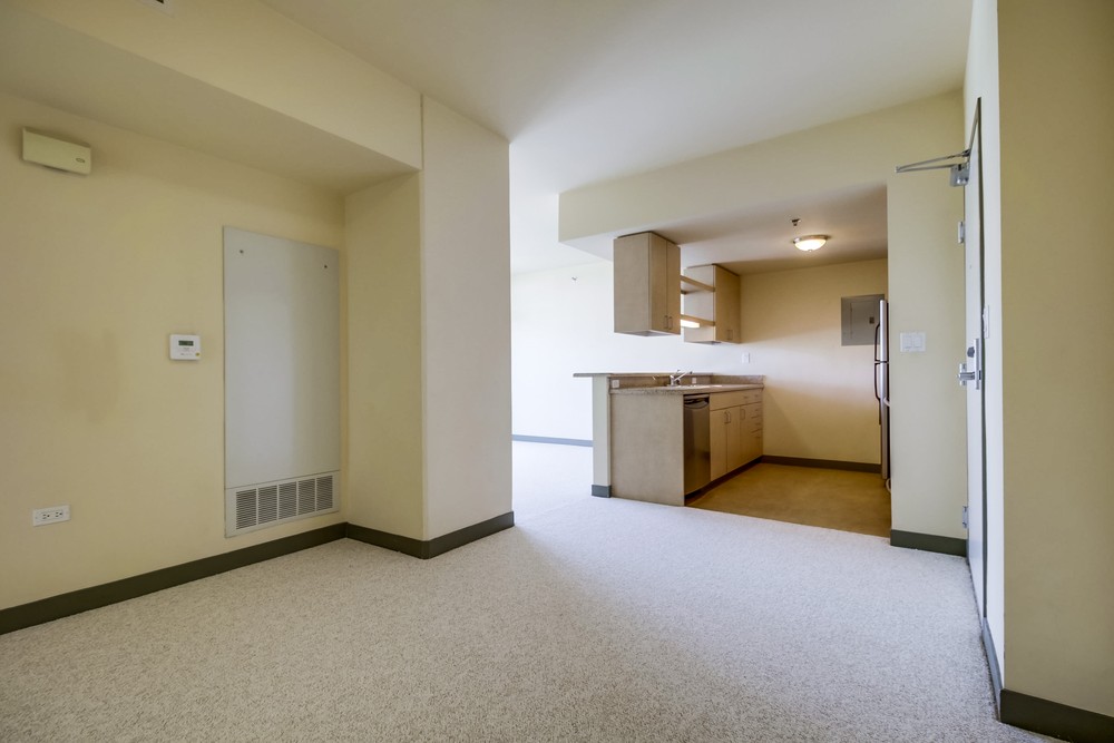 Virtual tour photo 14 of 35 for 425 W Beech St #956