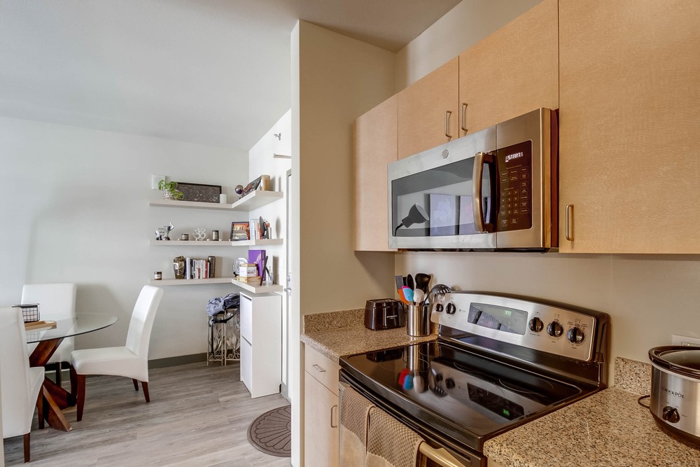 Virtual tour photo 23 of 44 for 425 W Beech St UNIT 1107