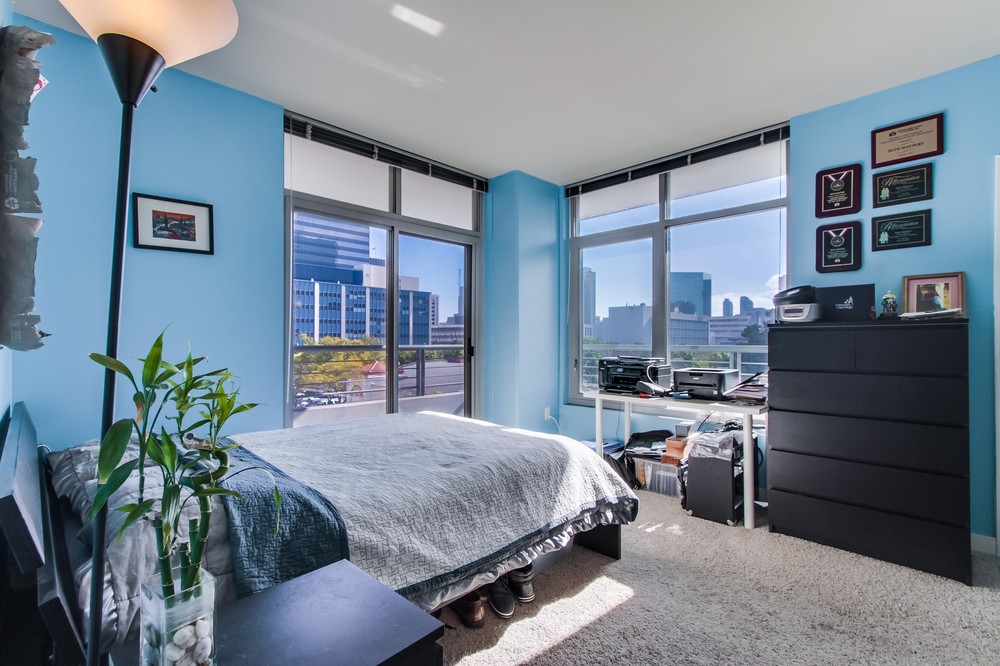 Virtual tour photo 6 of 19 for 425 West Beech Street #501