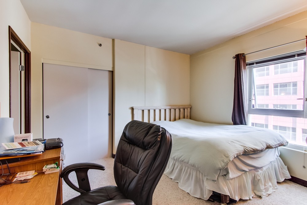 Virtual tour photo 8 of 19 for 425 West Beech Street #501