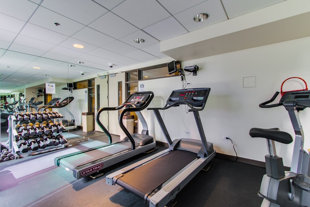 Virtual tour photo 14 of 19 for 425 West Beech Street #501