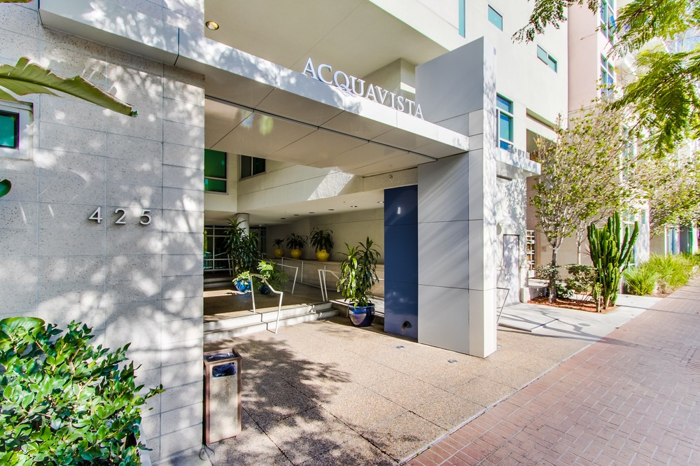 Virtual tour photo 19 of 19 for 425 West Beech Street #501
