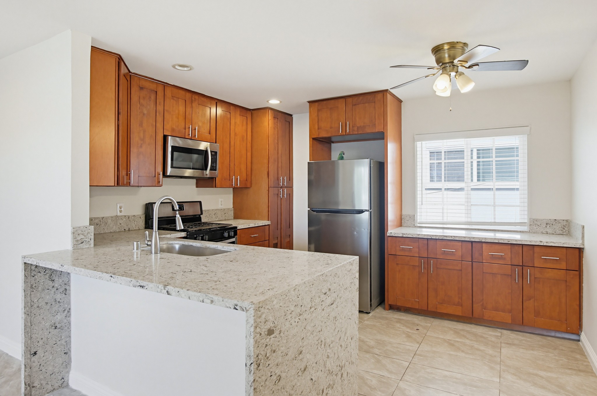 Virtual tour photo 13 of 52 for 4251-55 Altadena Ave.