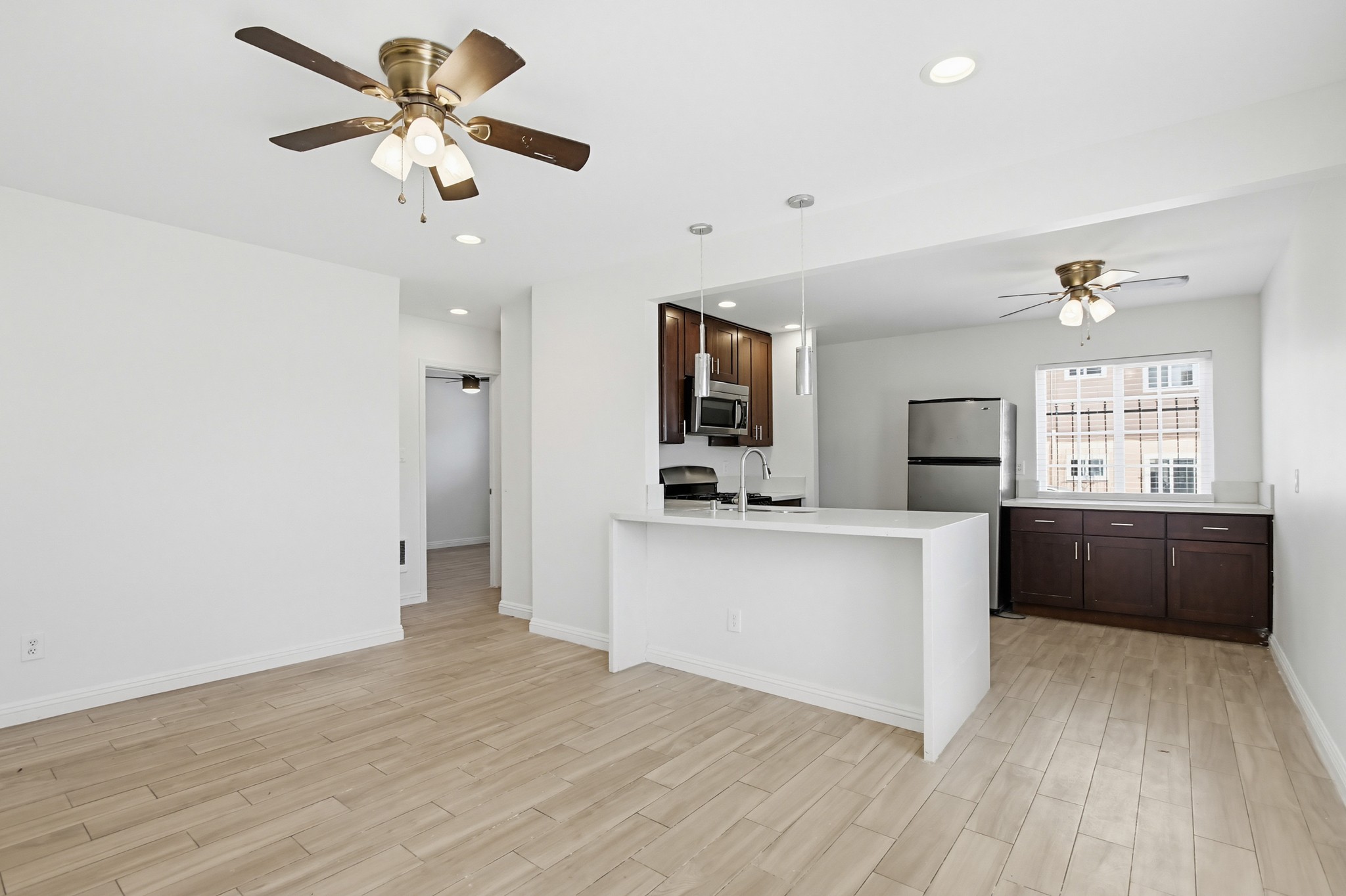 Virtual tour photo 32 of 52 for 4251-55 Altadena Ave.