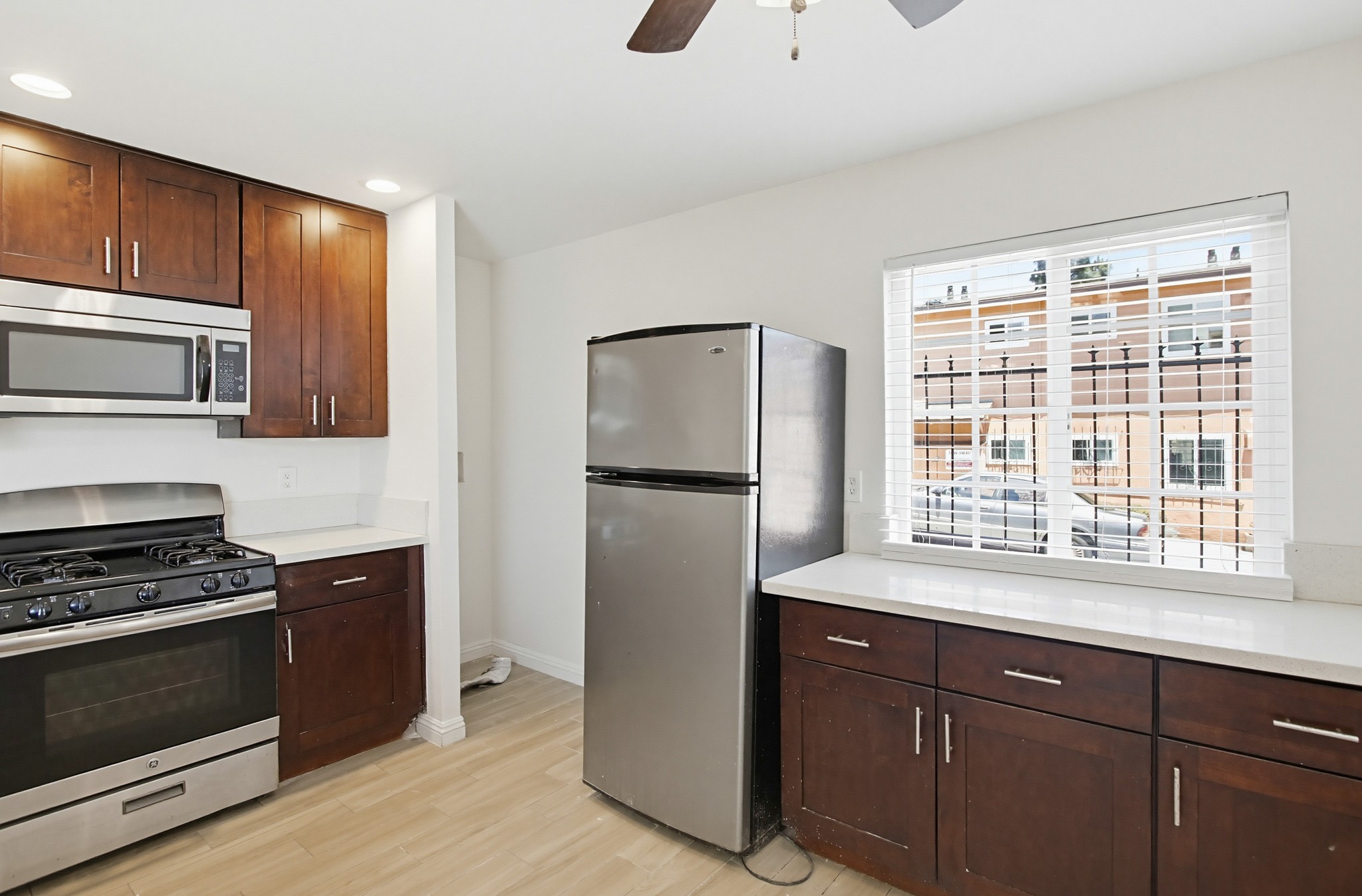 Virtual tour photo 36 of 52 for 4251-55 Altadena Ave.