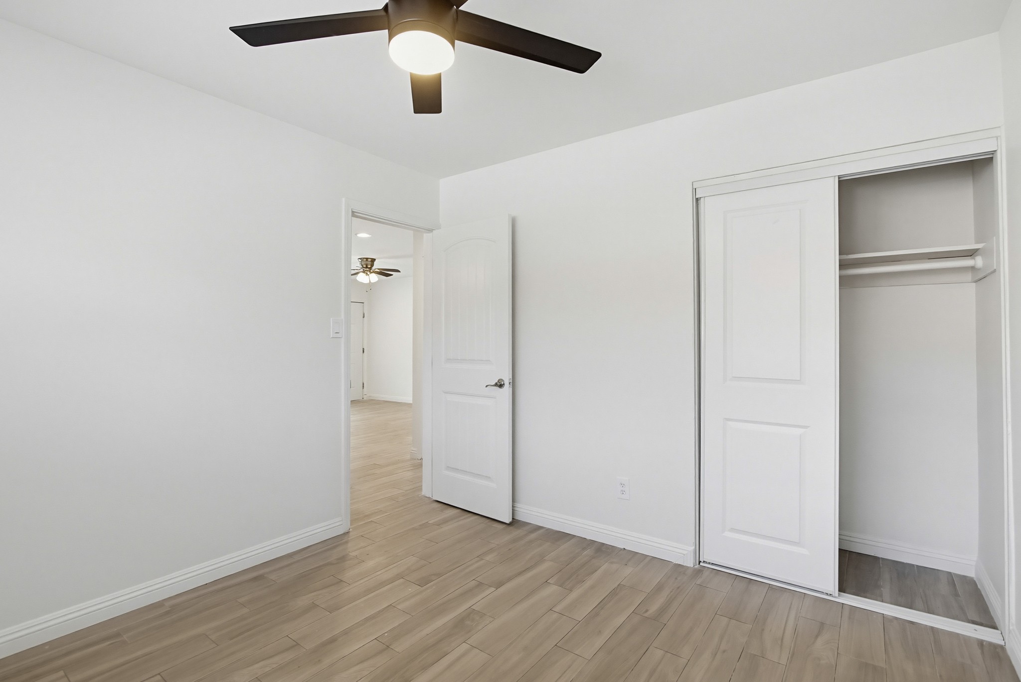 Virtual tour photo 46 of 52 for 4251-55 Altadena Ave.