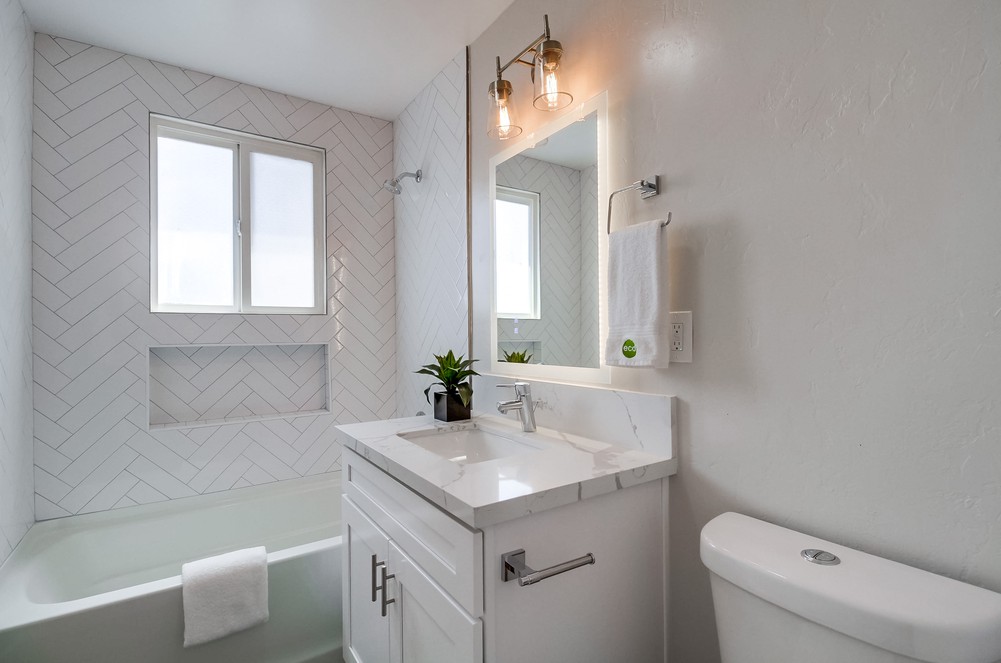 Virtual tour photo 31 of 77 for 4251 Niagara Ave