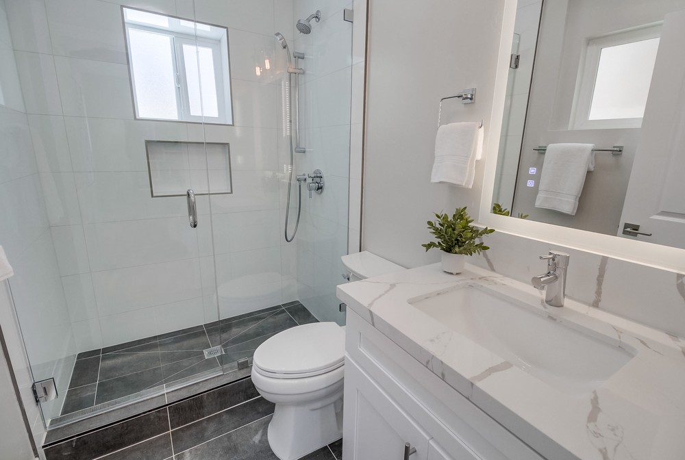 Virtual tour photo 42 of 77 for 4251 Niagara Ave