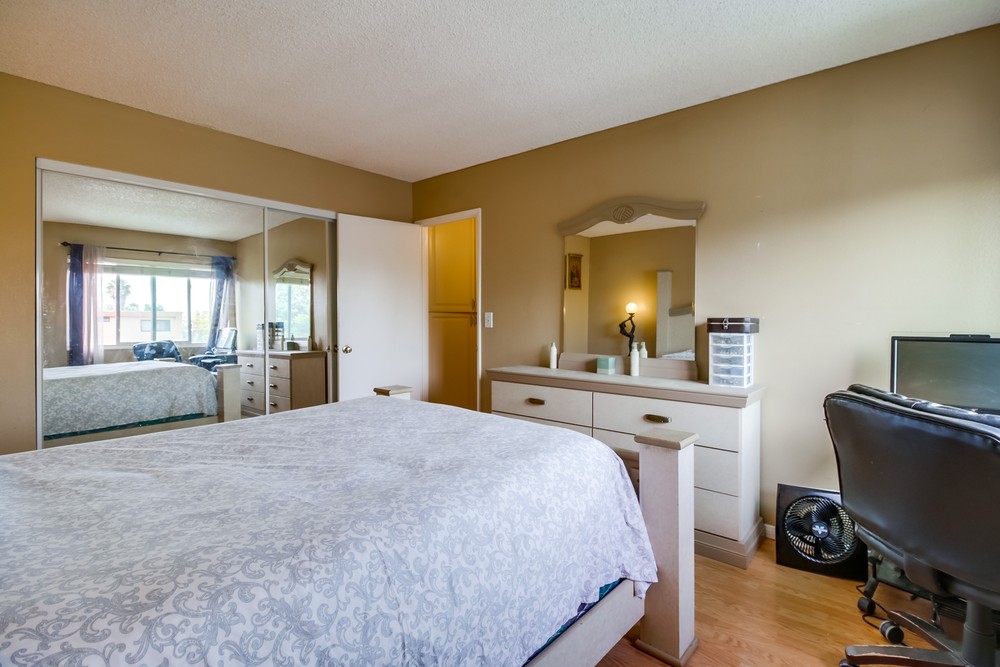 Virtual tour photo 23 of 27 for 4252 35th St