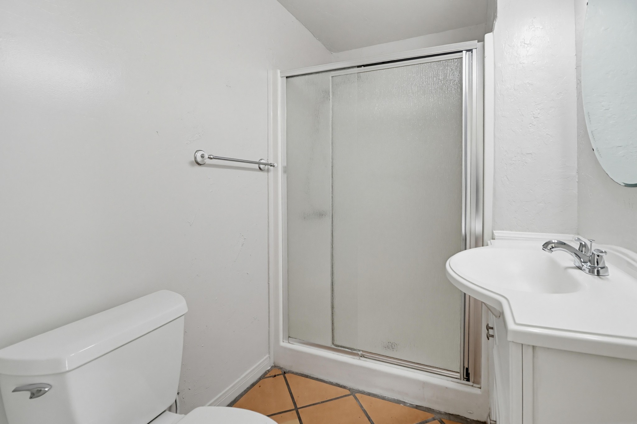 Virtual tour photo 24 of 47 for 4253 View Pl