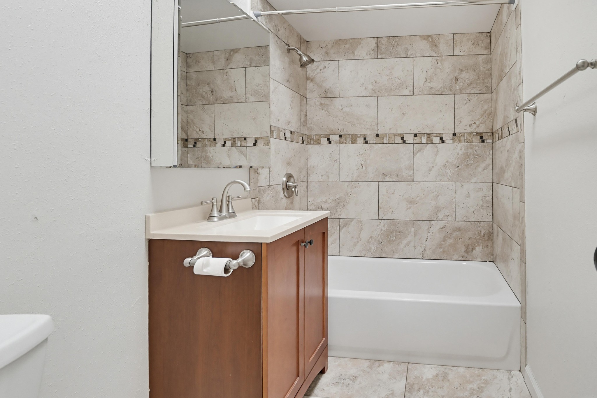 Virtual tour photo 35 of 47 for 4253 View Pl