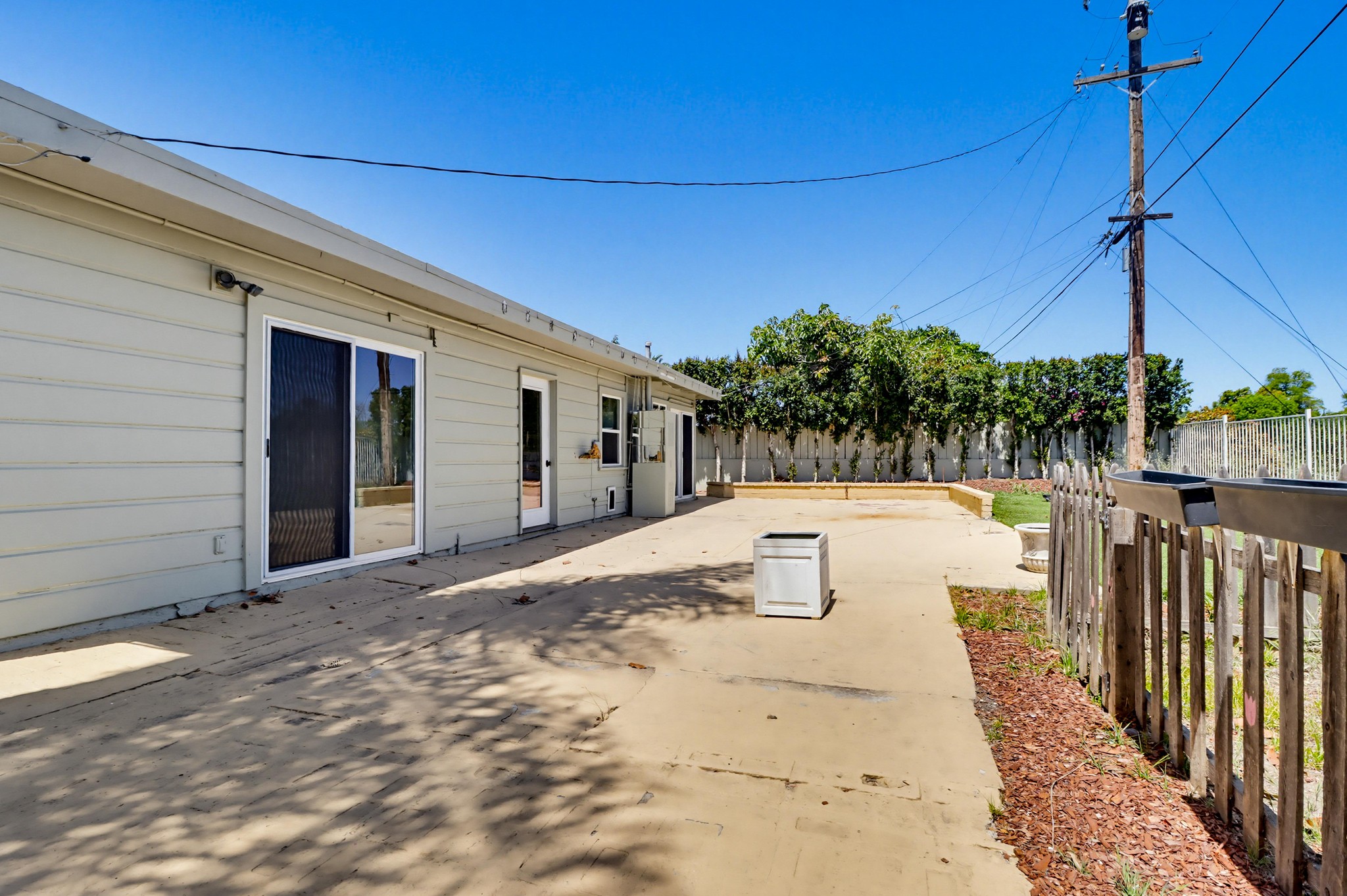 Virtual tour photo 44 of 47 for 4253 View Pl