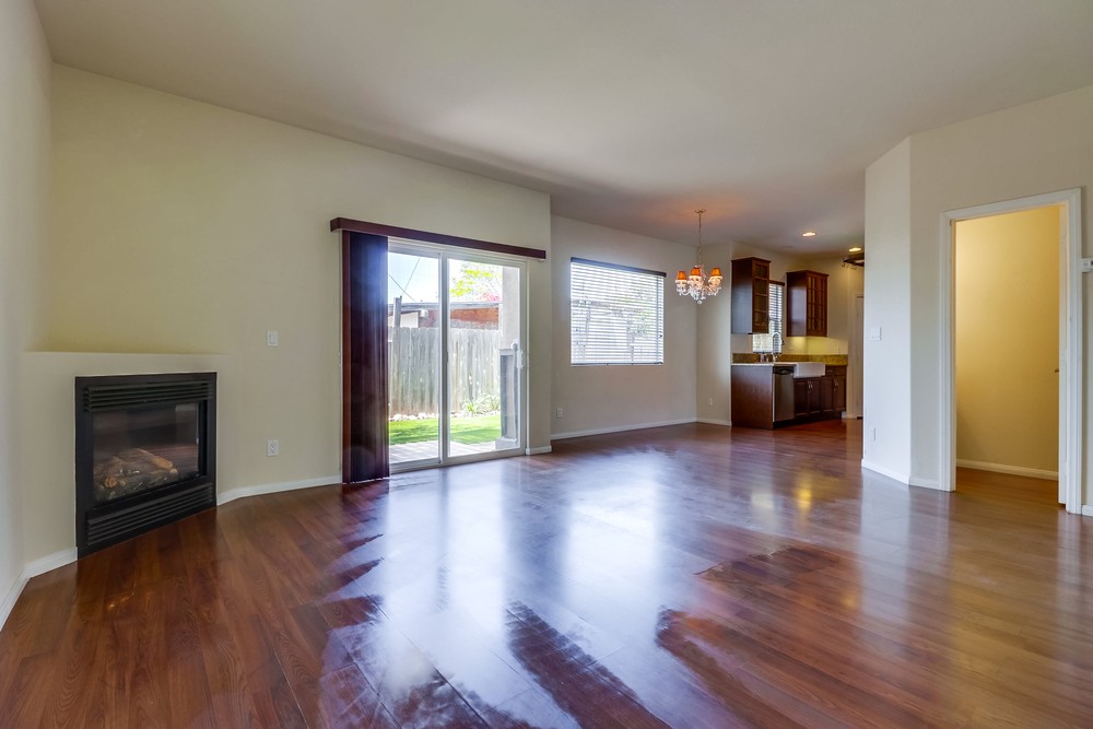 Virtual tour photo 14 of 42 for 4254 Menlo Ave