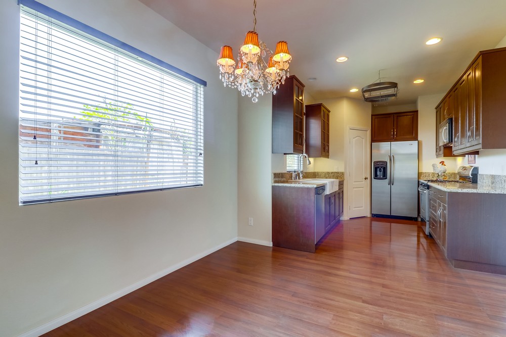 Virtual tour photo 16 of 42 for 4254 Menlo Ave