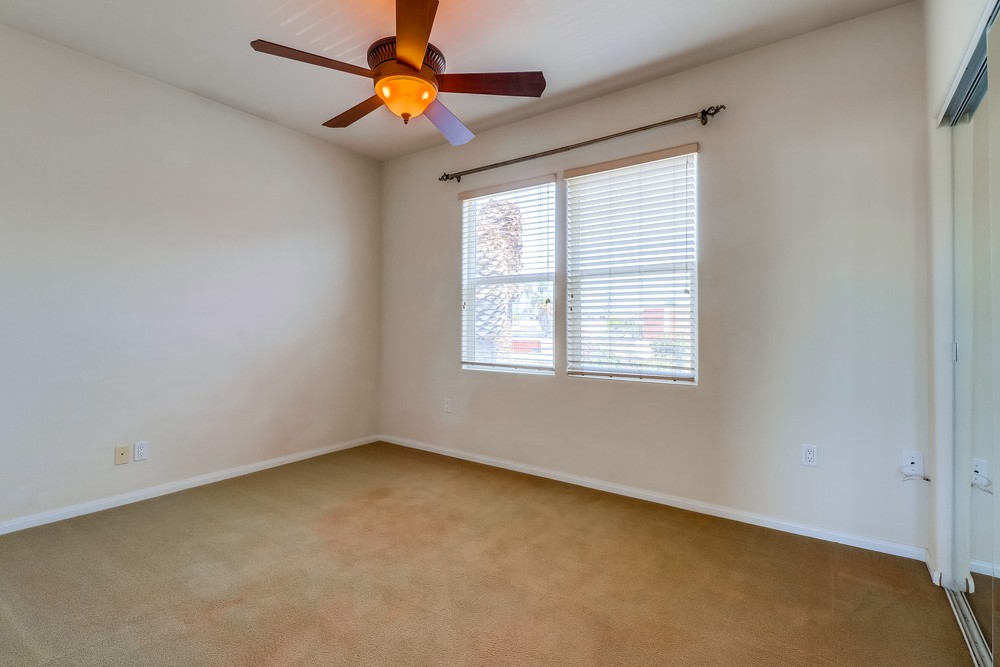 Virtual tour photo 27 of 42 for 4254 Menlo Ave