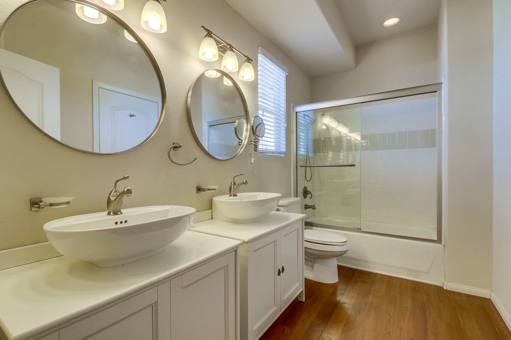 Virtual tour photo 32 of 42 for 4254 Menlo Ave
