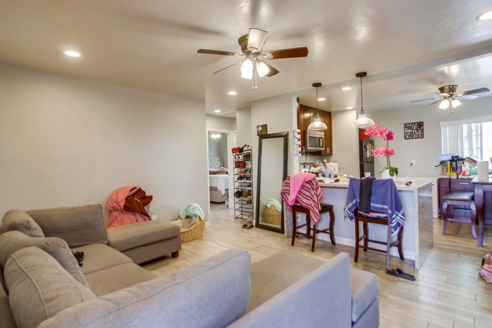 Virtual tour photo 12 of 41 for 4255 Altadena Ave