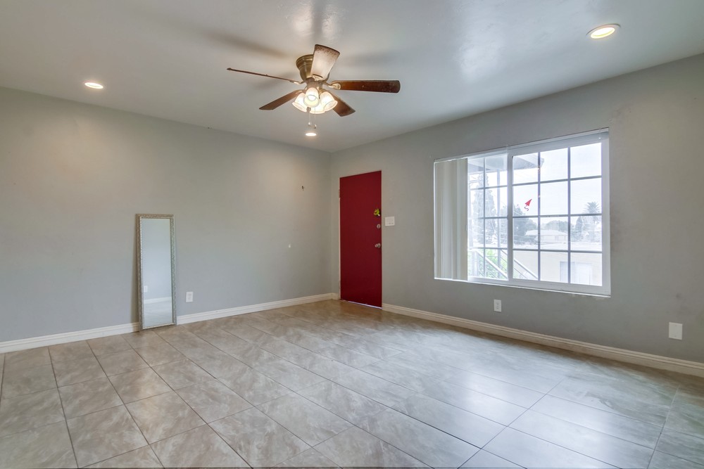 Virtual tour photo 28 of 41 for 4255 Altadena Ave