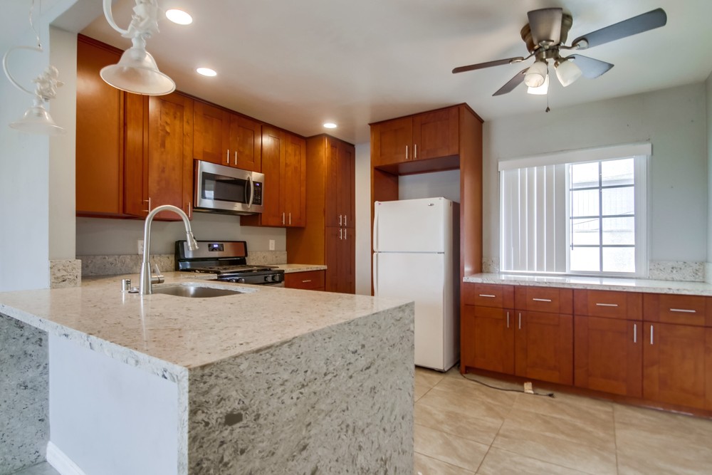 Virtual tour photo 31 of 41 for 4255 Altadena Ave