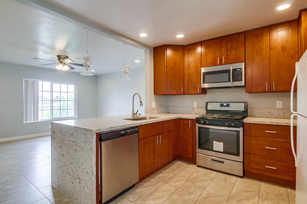 Virtual tour photo 33 of 41 for 4255 Altadena Ave