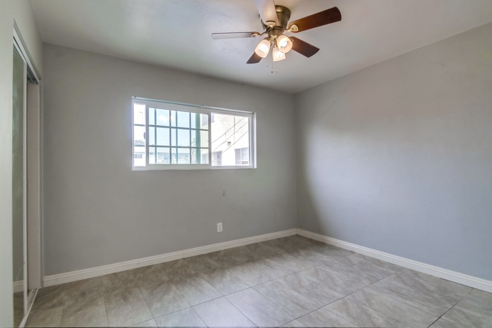Virtual tour photo 35 of 41 for 4255 Altadena Ave