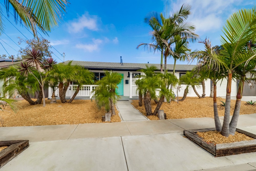 Virtual tour photo 1 of 44 for 4255 Feather Ave