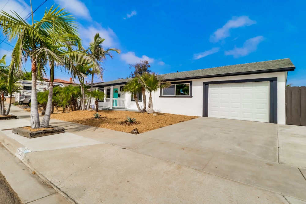 Virtual tour photo 3 of 44 for 4255 Feather Ave