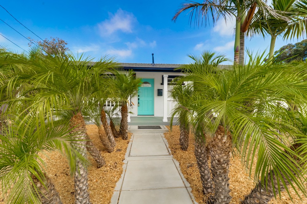 Virtual tour photo 6 of 44 for 4255 Feather Ave