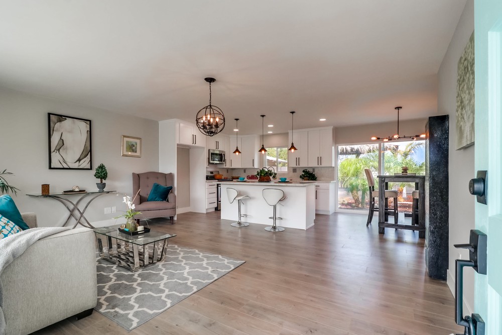 Virtual tour photo 10 of 44 for 4255 Feather Ave