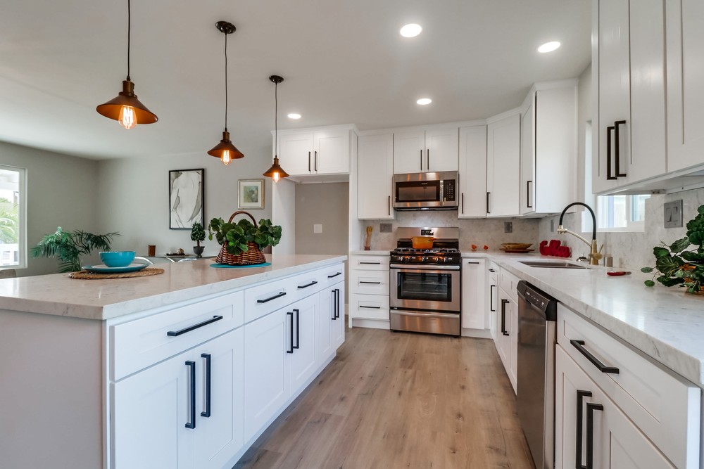Virtual tour photo 19 of 44 for 4255 Feather Ave