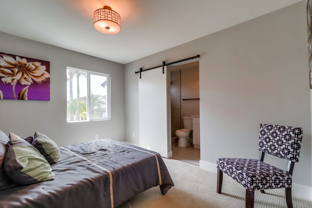 Virtual tour photo 24 of 44 for 4255 Feather Ave