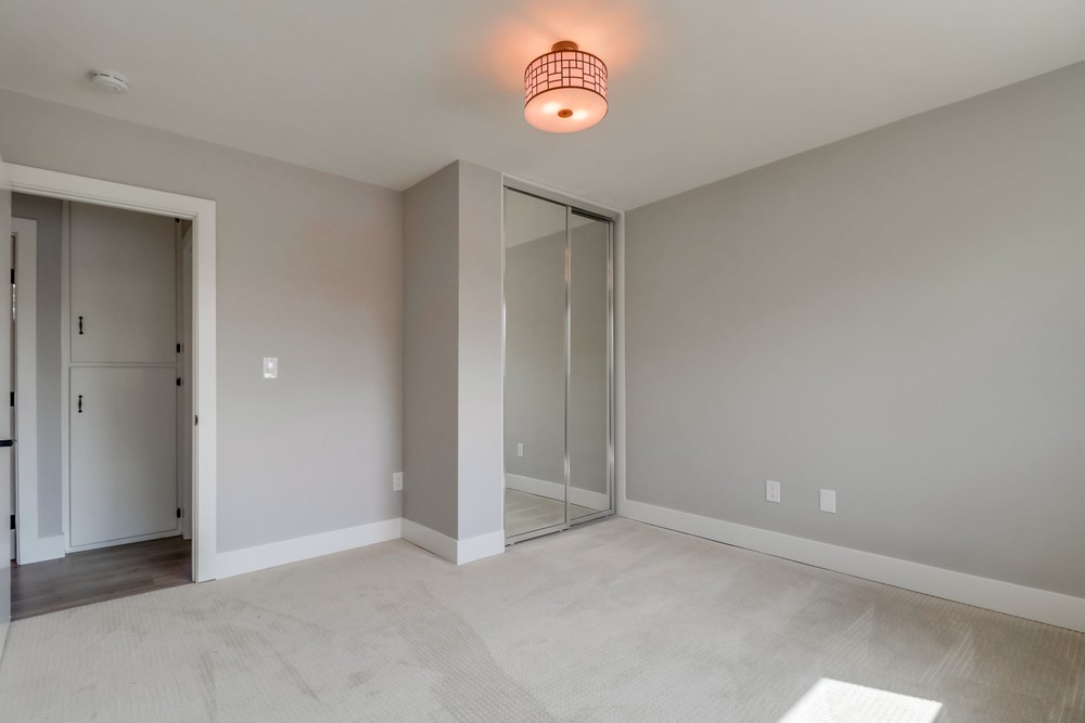 Virtual tour photo 29 of 44 for 4255 Feather Ave