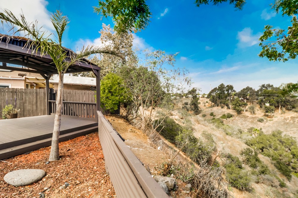 Virtual tour photo 42 of 44 for 4255 Feather Ave
