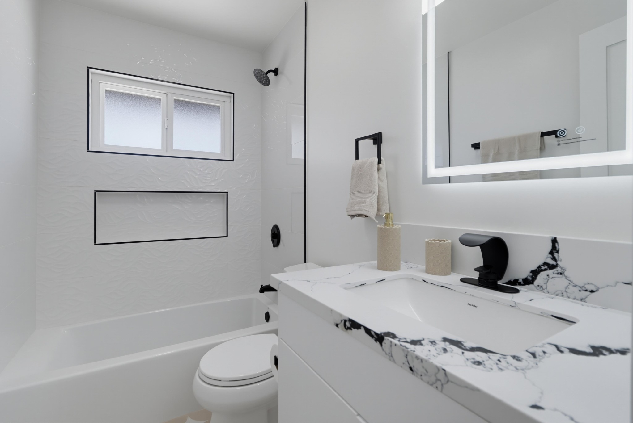 Virtual tour photo 36 of 62 for 4255 Lochlomond St