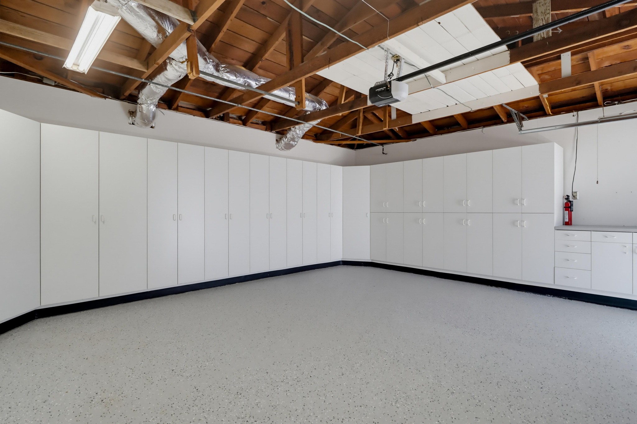 Virtual tour photo 59 of 62 for 4255 Lochlomond St