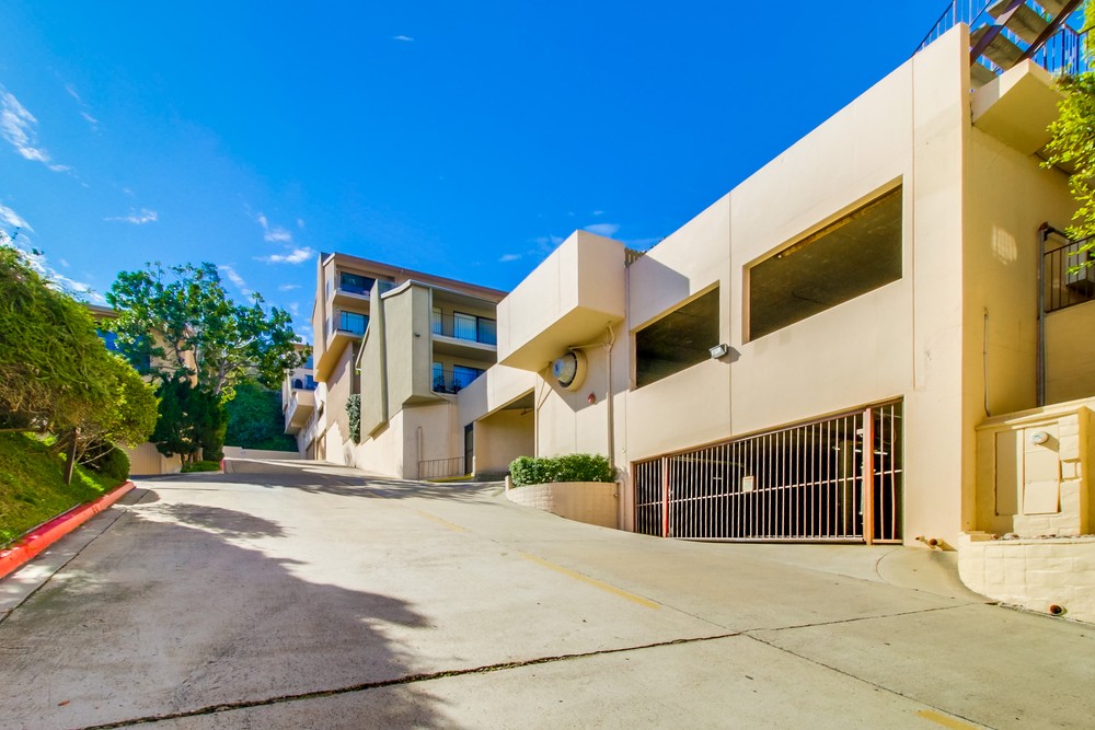 Virtual tour photo 37 of 39 for 4259 Fifth Ave
