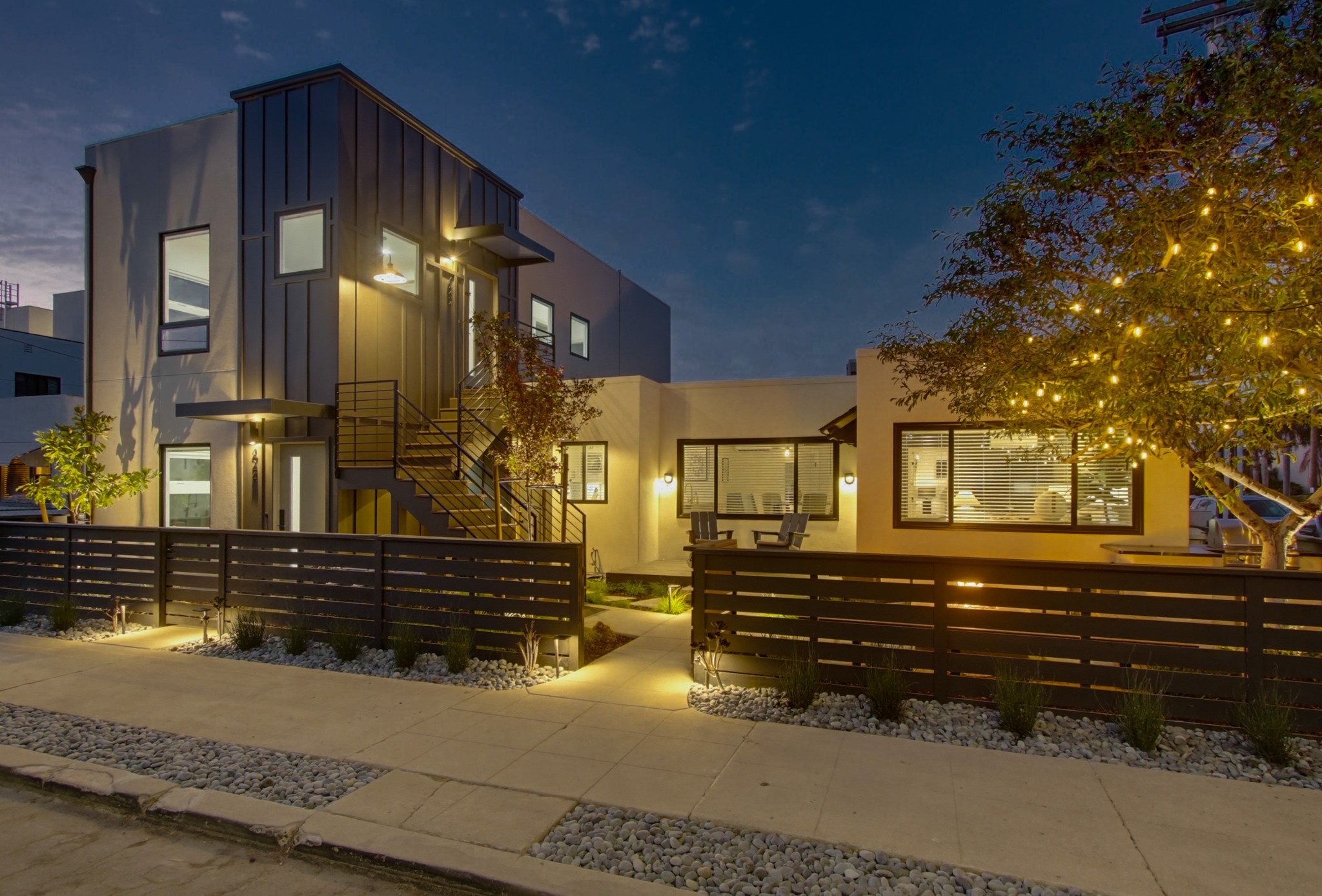 Virtual tour photo 3 of 35 for 426 Arbor Dr