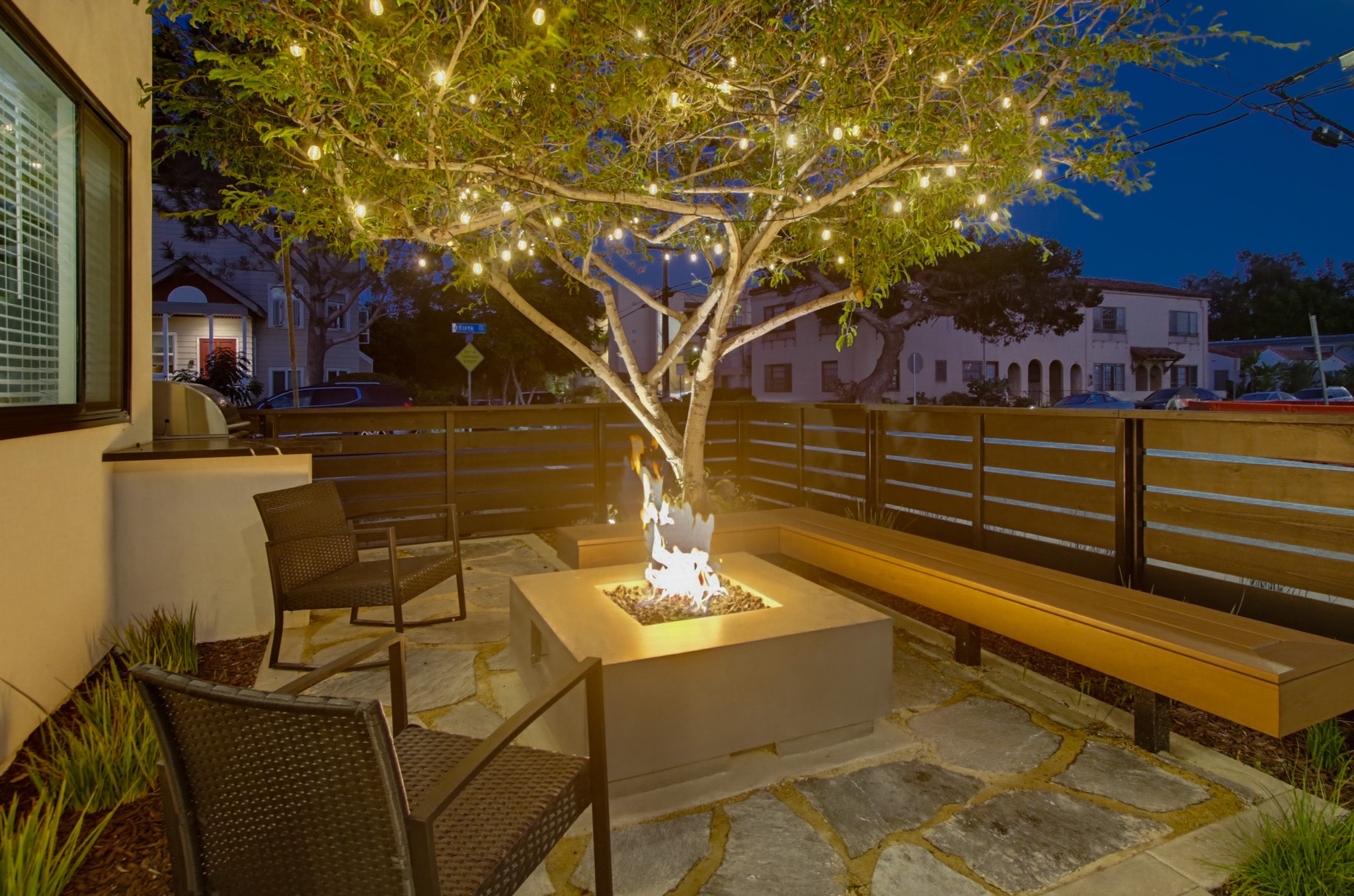 Virtual tour photo 14 of 35 for 426 Arbor Dr