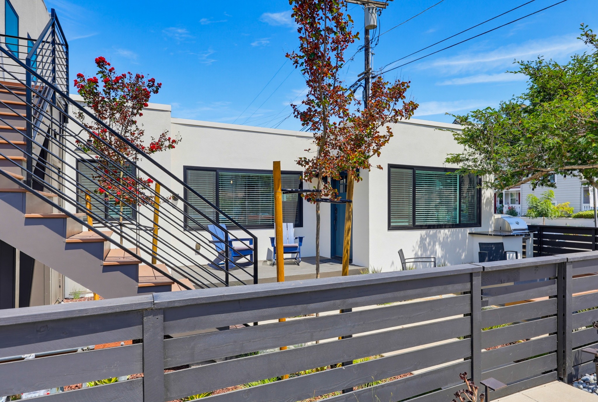Virtual tour photo 4 of 40 for 426 Arbor Dr
