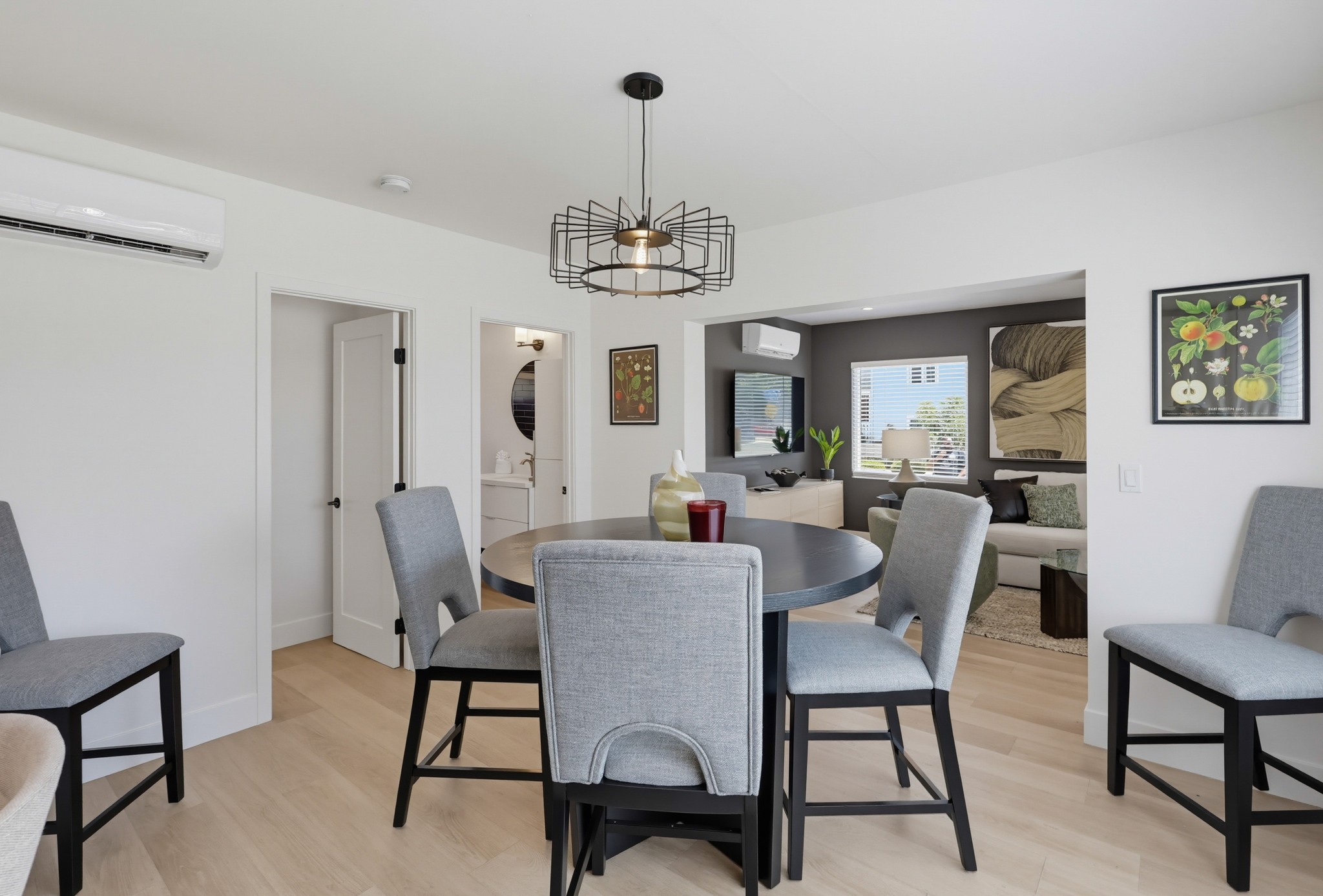 Virtual tour photo 21 of 40 for 426 Arbor Dr